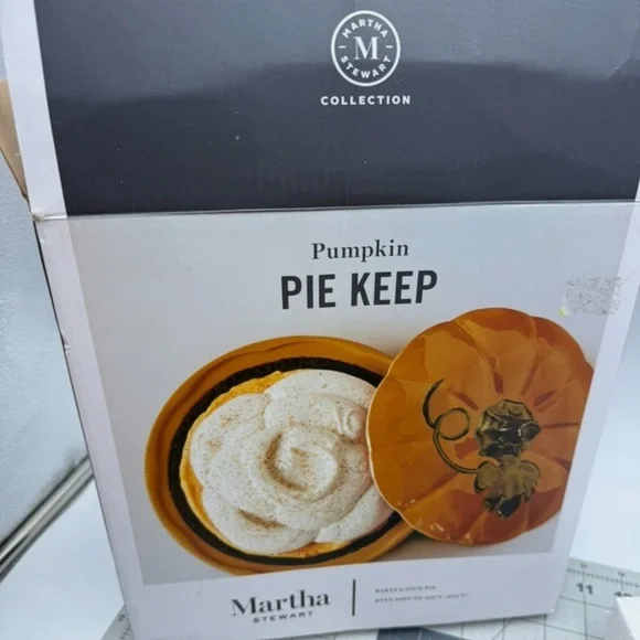 Martha Stewart Pumpkin Pie Keep Baking Dish - Picture 5 of 9